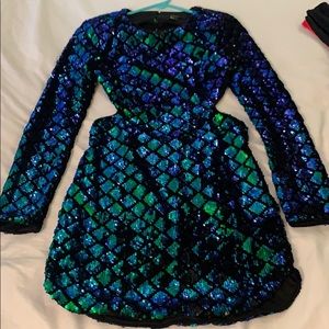 BEAUTIFUL MERMAID SCALED OPEN BACK DRESS